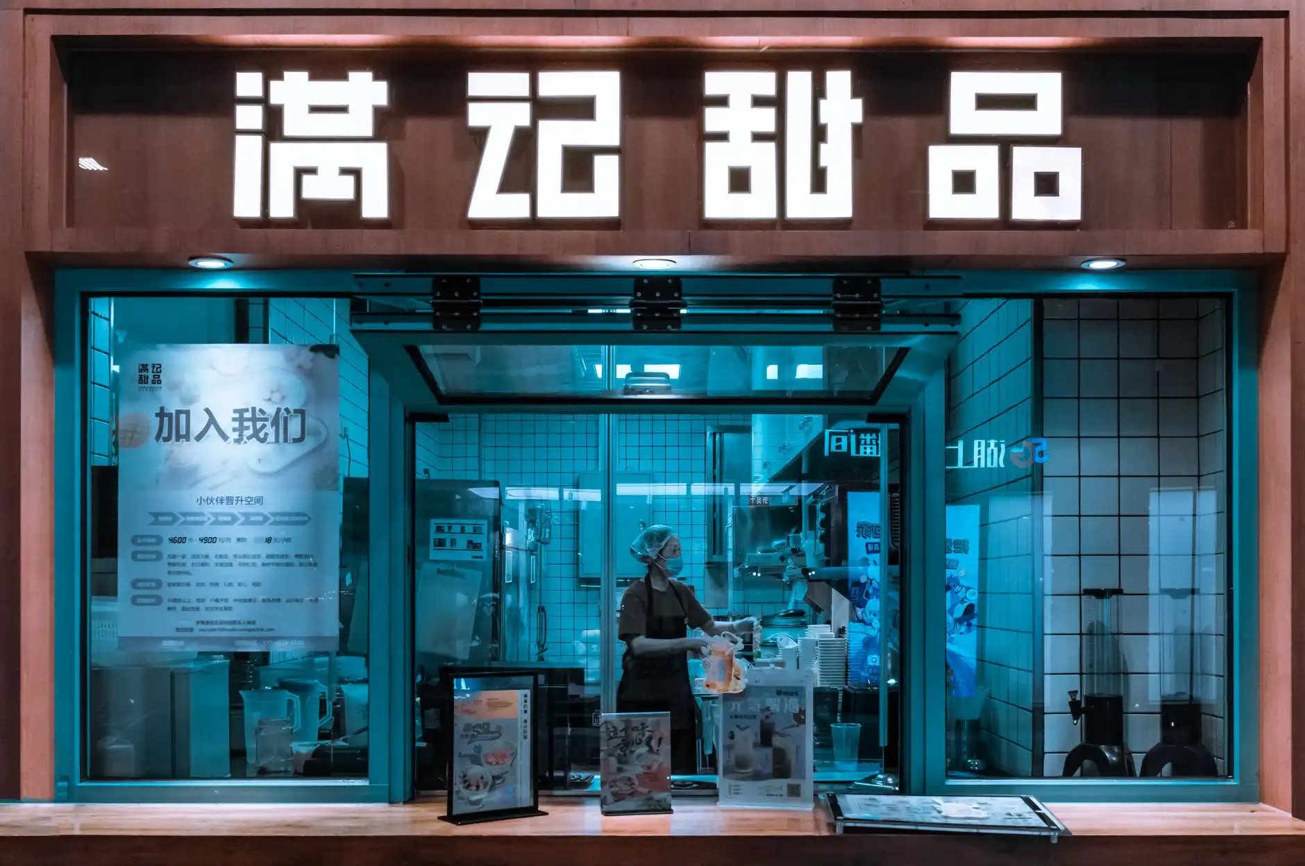 沈阳学业规划服务对比：摆渡仁教育咨询与本地机构差异分析